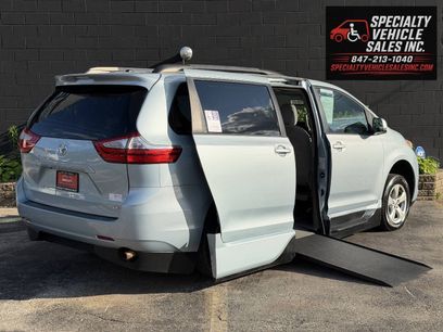 Used 2015 Toyota Sienna LE