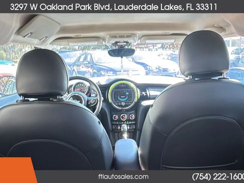 Used 2015 MINI Cooper 4-Door Hardtop image 44