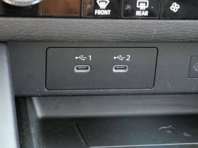 Used 2025 Mitsubishi Outlander SE AWD/4WD image 26