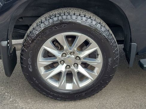 Certified 2021 Chevrolet Silverado 1500 LTZ w/ LTZ Convenience Package II AWD/4WD image 7