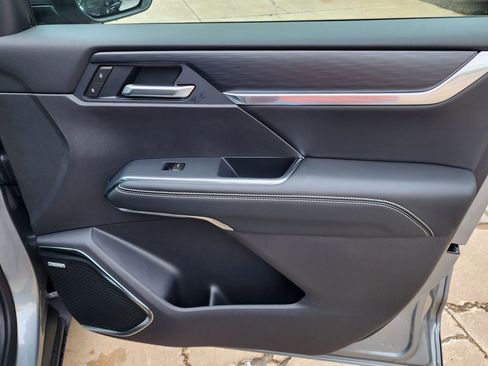 New 2026 GMC Acadia Elevation FWD image 38