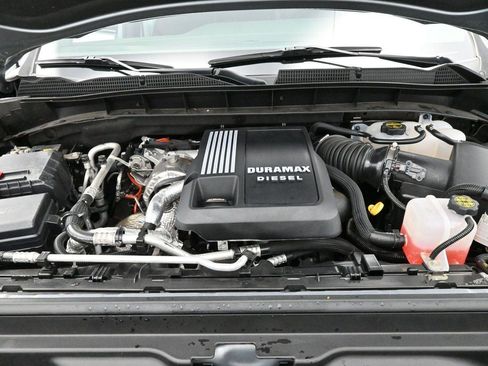 Used 2025 GMC Sierra 1500 AT4 w/ AT4 Premium Package AWD/4WD image 38