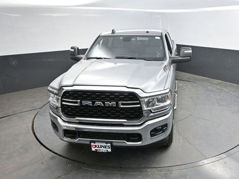Used 2024 RAM 2500 Big Horn w/ Level 2 Equipment Group AWD/4WD image 40