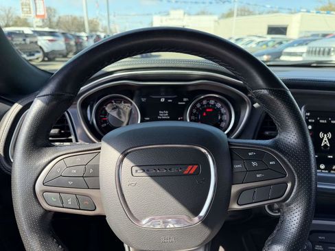 Used 2021 Dodge Challenger R/T Scat Pack w/ Plus Package RWD image 31