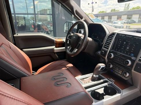 Used 2018 Ford F150 King Ranch w/ Equipment Group 601A Luxury AWD/4WD image 11