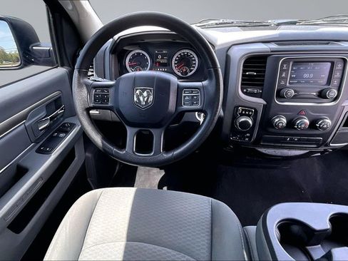 Used 2015 RAM 1500 Express AWD/4WD image 5