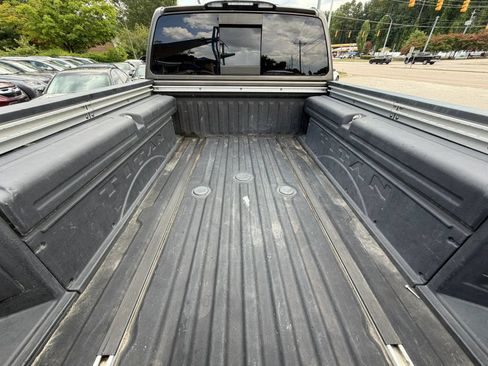 Used 2016 Nissan Titan Platinum Reserve AWD/4WD image 28