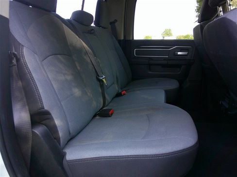 Used 2019 RAM 2500 Big Horn AWD/4WD image 19