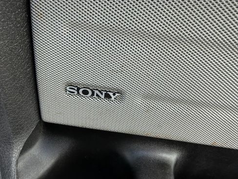 Used 2014 Ford F150 FX4 w/ Equipment Group 402A Luxury AWD/4WD image 29