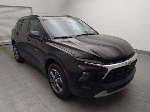 Used 2024 Chevrolet Blazer LT w/ Convenience Package FWD image 13