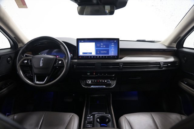 Used 2023 Lincoln Corsair Reserve w/ Equipment Group 202A AWD/4WD image 34