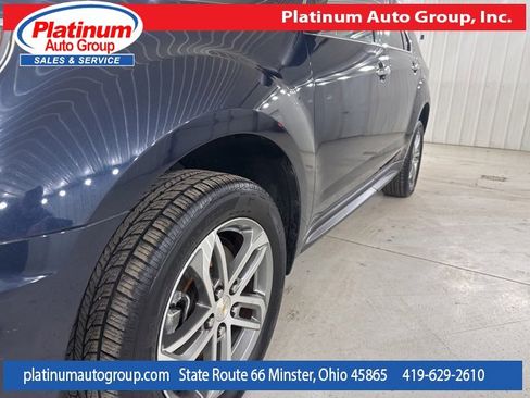 Used 2017 Chevrolet Equinox Premier w/ Enhanced Convenience Package image 40