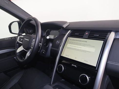 Used 2023 Land Rover Discovery S R-Dynamic image 46