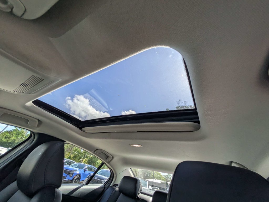 Used 2025 MAZDA MAZDA3 s FWD image 20