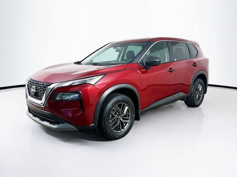 Used 2023 Nissan Rogue S FWD image 3