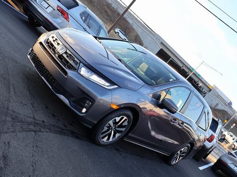 New 2026 Honda Odyssey EX-L image 3