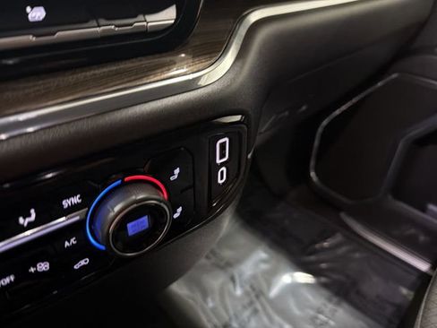 Certified 2023 Chevrolet Silverado 1500 LT AWD/4WD image 25