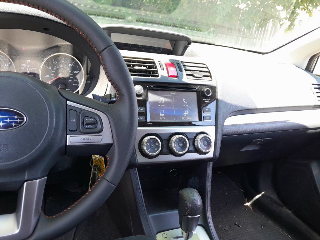 Used 2017 Subaru Crosstrek 2.0i Premium AWD/4WD image 18
