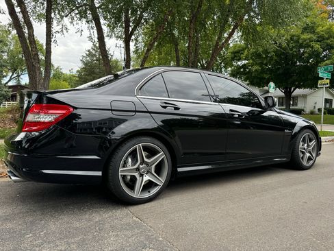 Used 2008 Mercedes-Benz C 63 AMG Sedan w/ Multimedia Pkg image 20