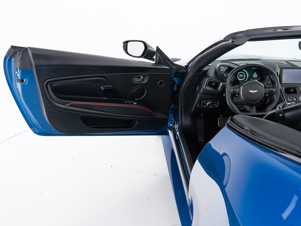 Used 2023 Aston Martin DBS Superleggera Volante RWD image 18