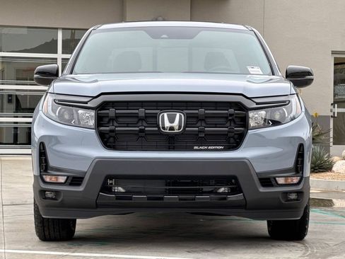 New 2026 Honda Ridgeline Black Edition image 9
