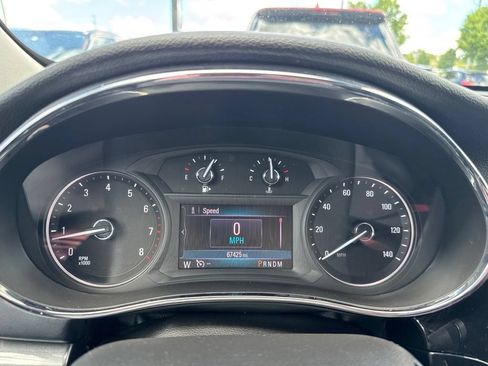 Used 2019 Buick Encore Preferred FWD image 19