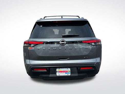 New 2026 Nissan Pathfinder SV w/ Cargo Package AWD/4WD image 4