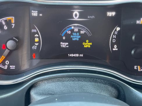 Used 2020 Jeep Grand Cherokee Laredo image 26