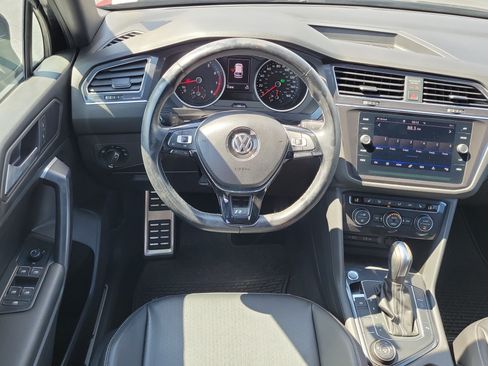 Used 2021 Volkswagen Tiguan SE R-Line AWD/4WD image 17