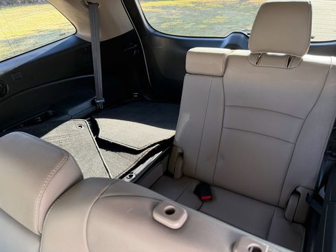 Used 2018 Honda Pilot EX-L image 8