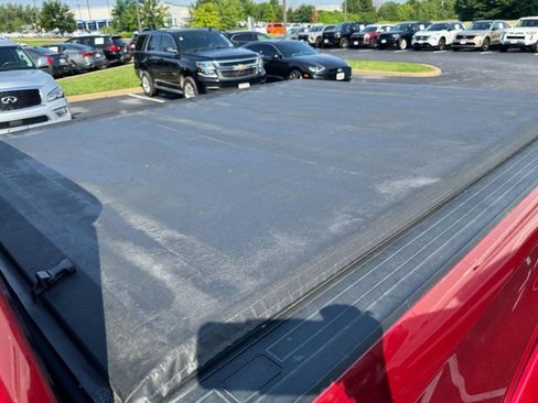 Used 2020 Chevrolet Silverado 1500 LTZ w/ LTZ Premium Package AWD/4WD image 7