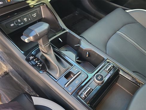 Used 2025 Kia K5 GT-Line image 24
