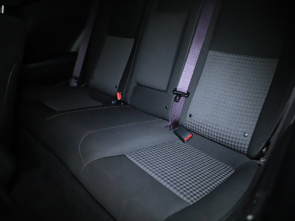 Used 2020 Dodge Challenger R/T Scat Pack w/ Dynamics Package RWD image 15
