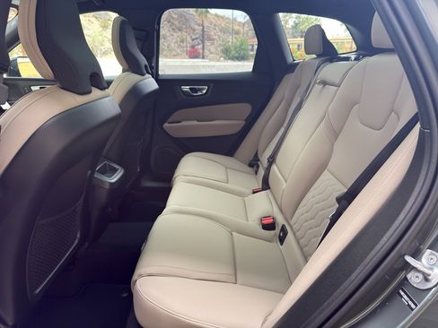 New 2026 Volvo XC60 B5 Plus w/ Climate Package PRO AWD/4WD image 22