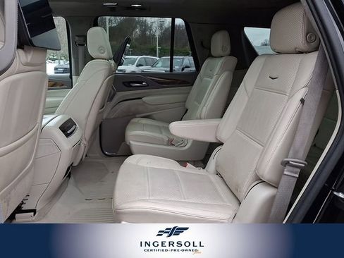 Used 2021 Cadillac Escalade Premium Luxury Platinum w/ Heavy-Duty Trailer Package image 13