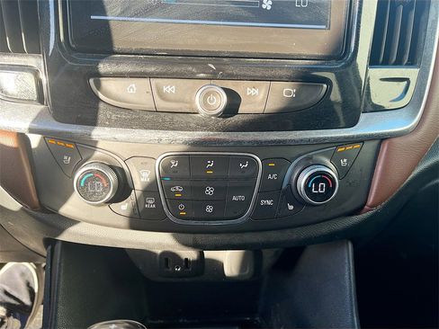 Used 2018 Chevrolet Traverse High Country w/ LPO, Cargo Package image 21