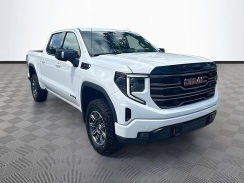 Used 2025 GMC Sierra 1500 AT4 AWD/4WD image 4