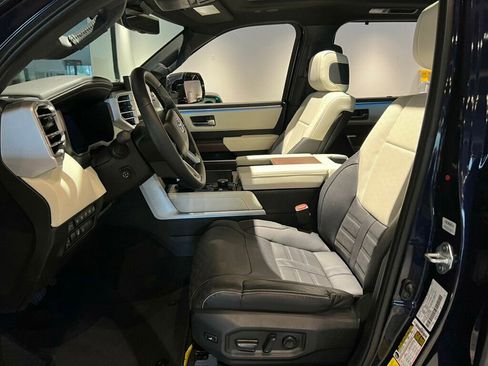 Used 2023 Toyota Sequoia 4WD image 16