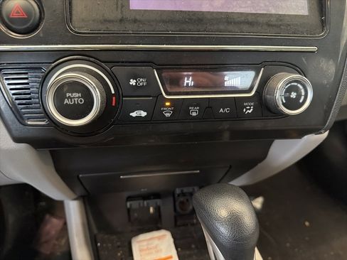 Used 2014 Honda Civic Hybrid Sedan image 6