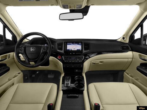 Used 2016 Honda Pilot Touring image 4