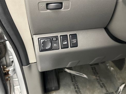 Used 2014 Nissan Frontier SV w/ SV Value Truck Package image 20