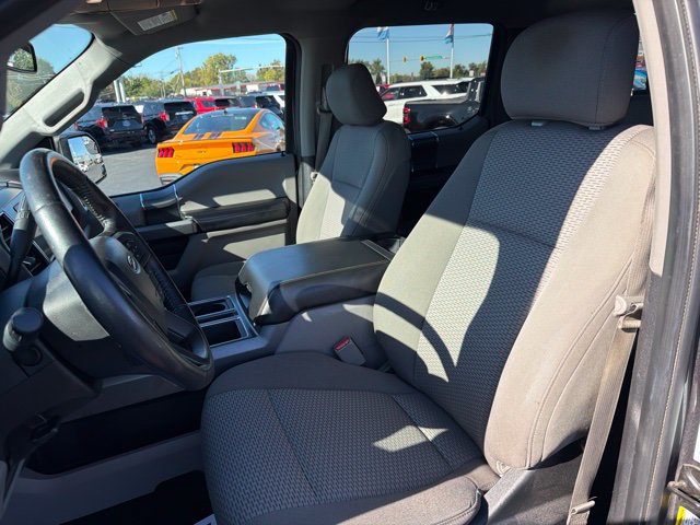 Used 2017 Ford F150 XLT w/ Equipment Group 302A Luxury AWD/4WD image 16
