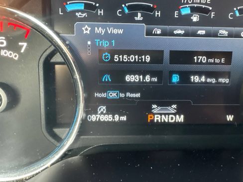 Used 2019 Ford F150 Platinum w/ Equipment Group 701A Luxury AWD/4WD image 14