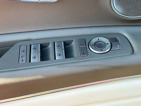 Used 2023 Genesis GV80 3.5T w/ Prestige Package image 18