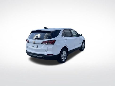 Used 2023 Chevrolet Equinox LT FWD image 5
