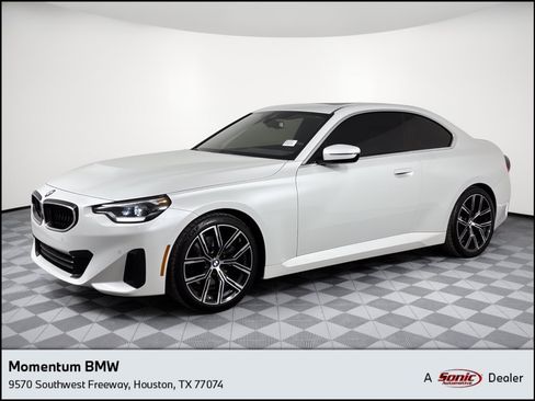 Used 2024 BMW 230i Coupe w/ Convenience Package RWD image 1