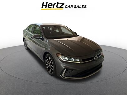 Used 2025 Volkswagen Jetta SE