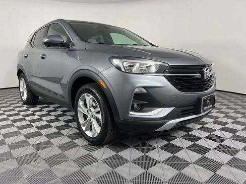Used 2021 Buick Encore GX Preferred AWD/4WD image 2
