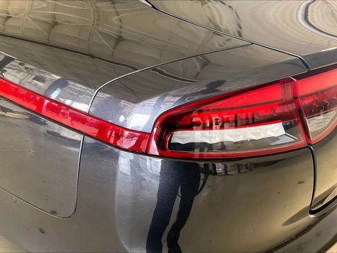 Used 2022 Kia Stinger GT2 image 26