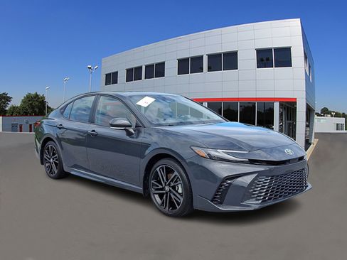 Certified 2025 Toyota Camry XSE AWD/4WD image 1